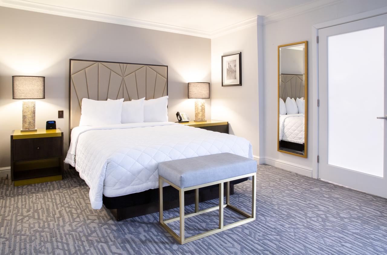 Martinique New York On Broadway, Curio Collection By Hilton - thumb 12