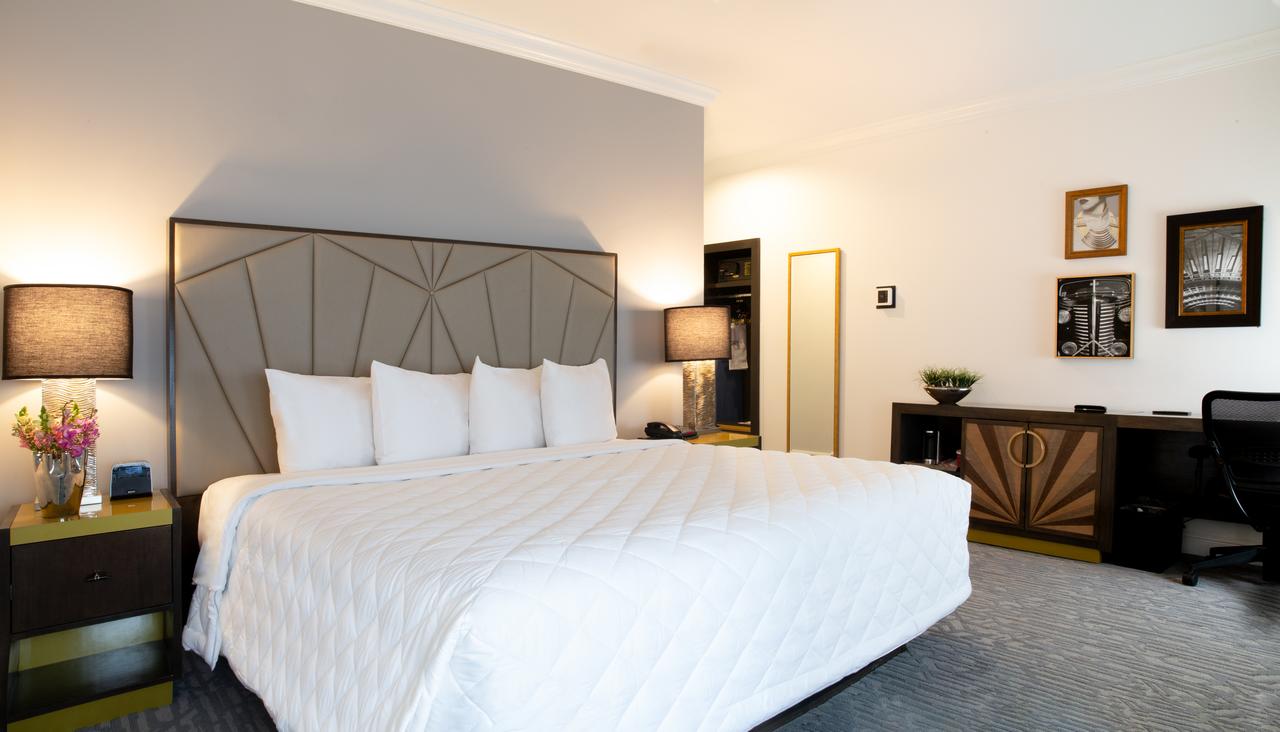 Martinique New York On Broadway, Curio Collection By Hilton - thumb 8