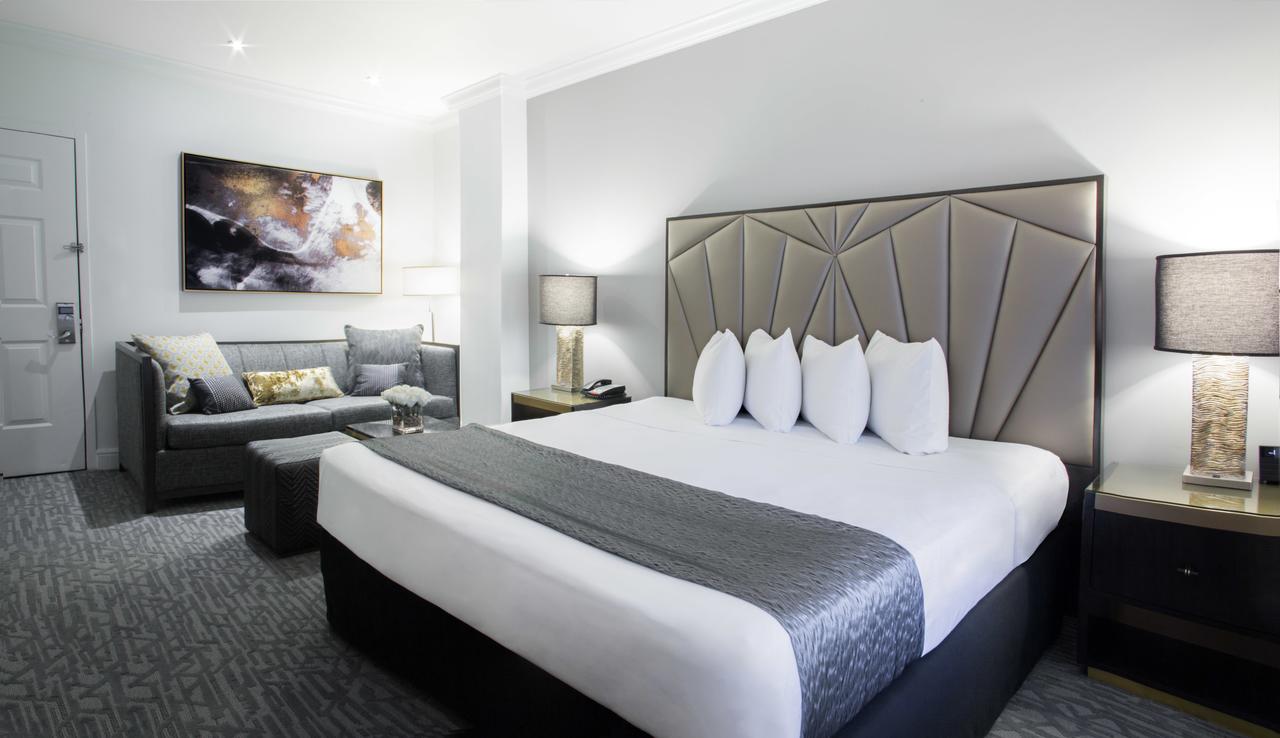 Martinique New York On Broadway, Curio Collection By Hilton - thumb 6