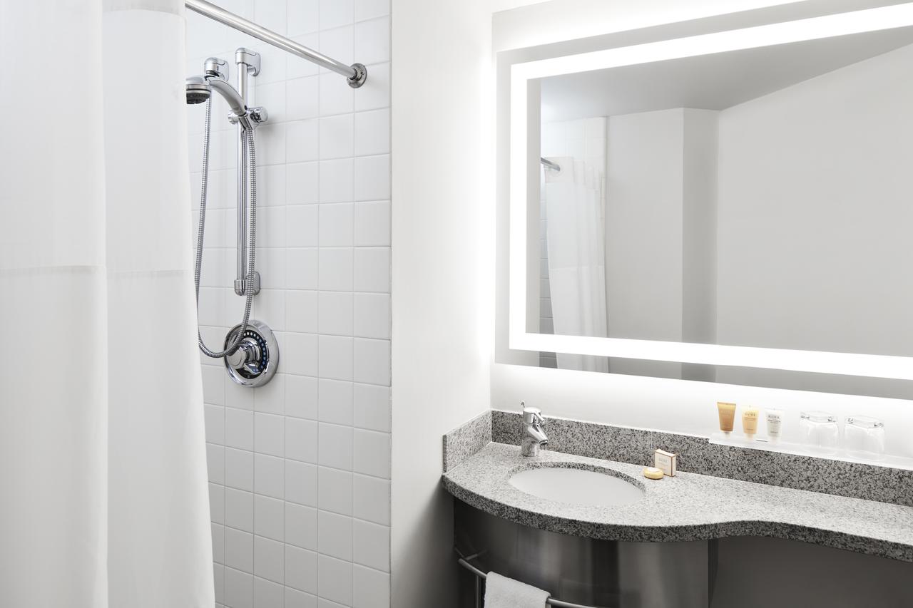 Radisson Hotel New York Wall Street - thumb 0