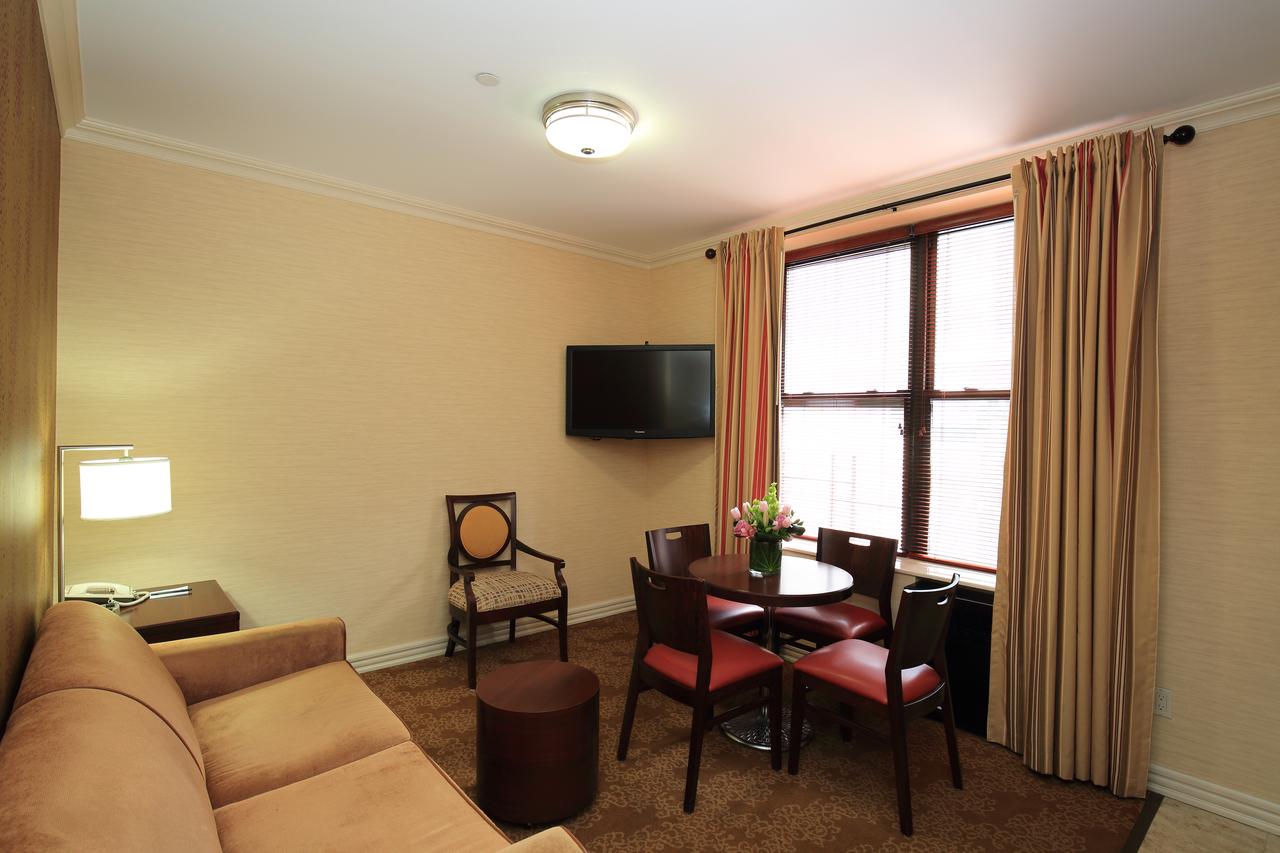 Radio City Apartments - thumb 34