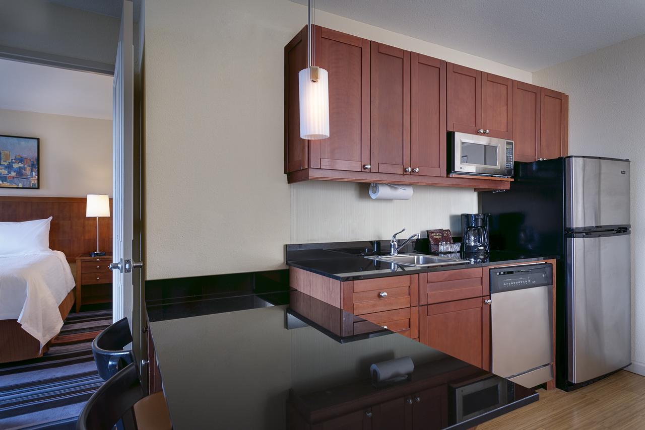 Residence Inn By Marriott New York Manhattan/Times Square - thumb 8