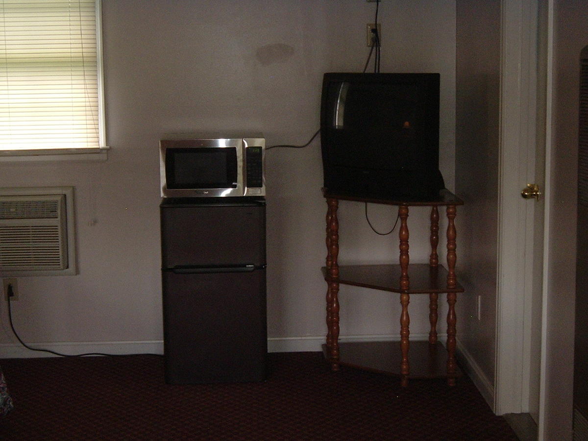 Fels Three Crown Motel - thumb 6