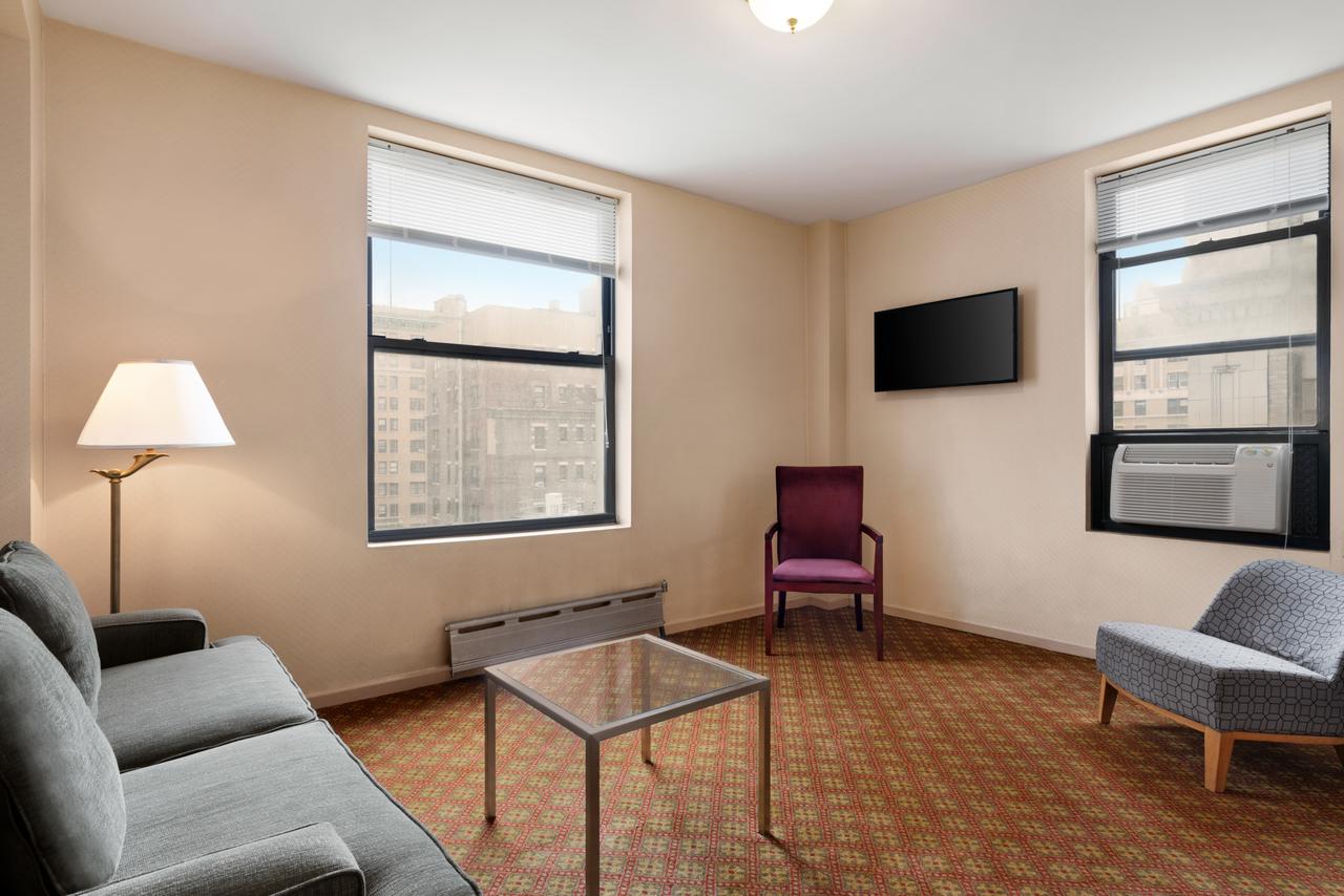 Days Hotel By Wyndham On Broadway NYC - thumb 5