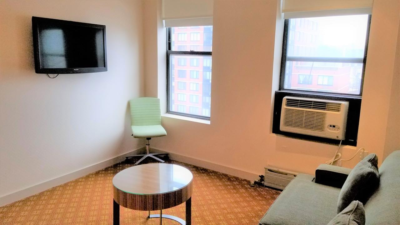 Days Hotel By Wyndham On Broadway NYC - thumb 40