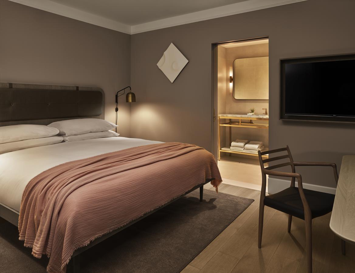 11 Howard - thumb 23