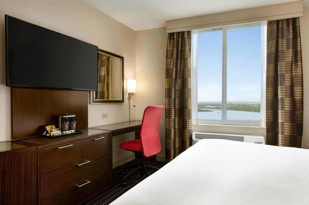 DoubleTree By Hilton NYC - Financial District - thumb 1