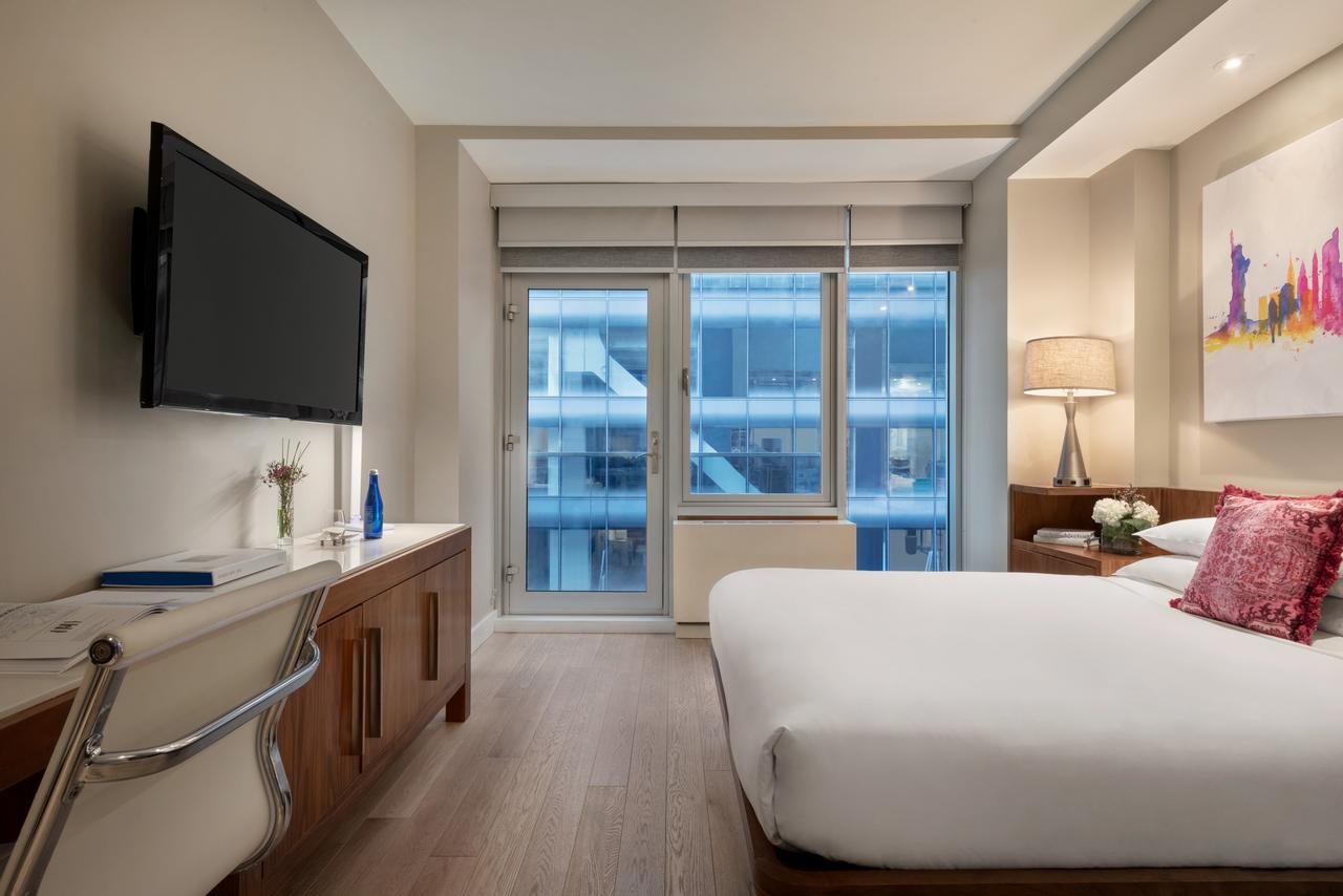 The Gotham Hotel - thumb 14