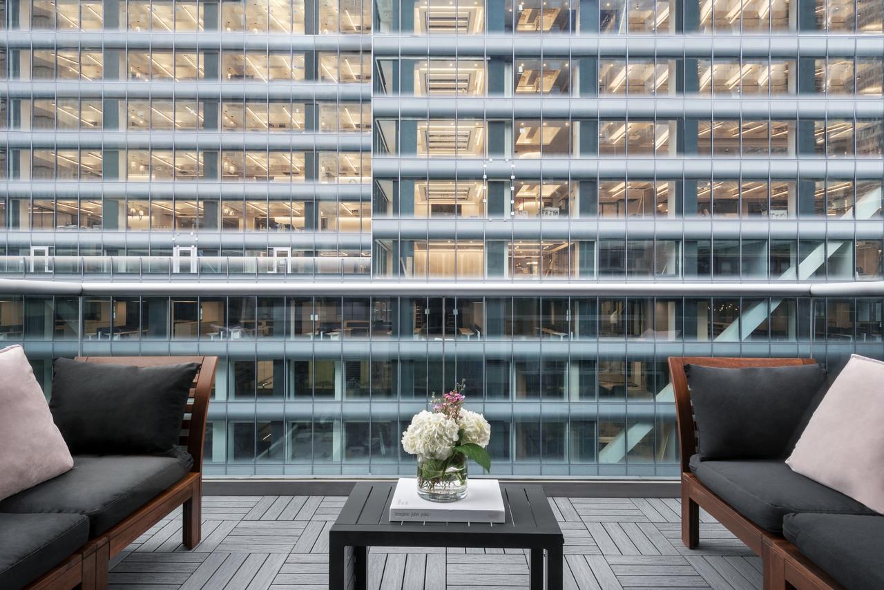 The Gotham Hotel - thumb 16