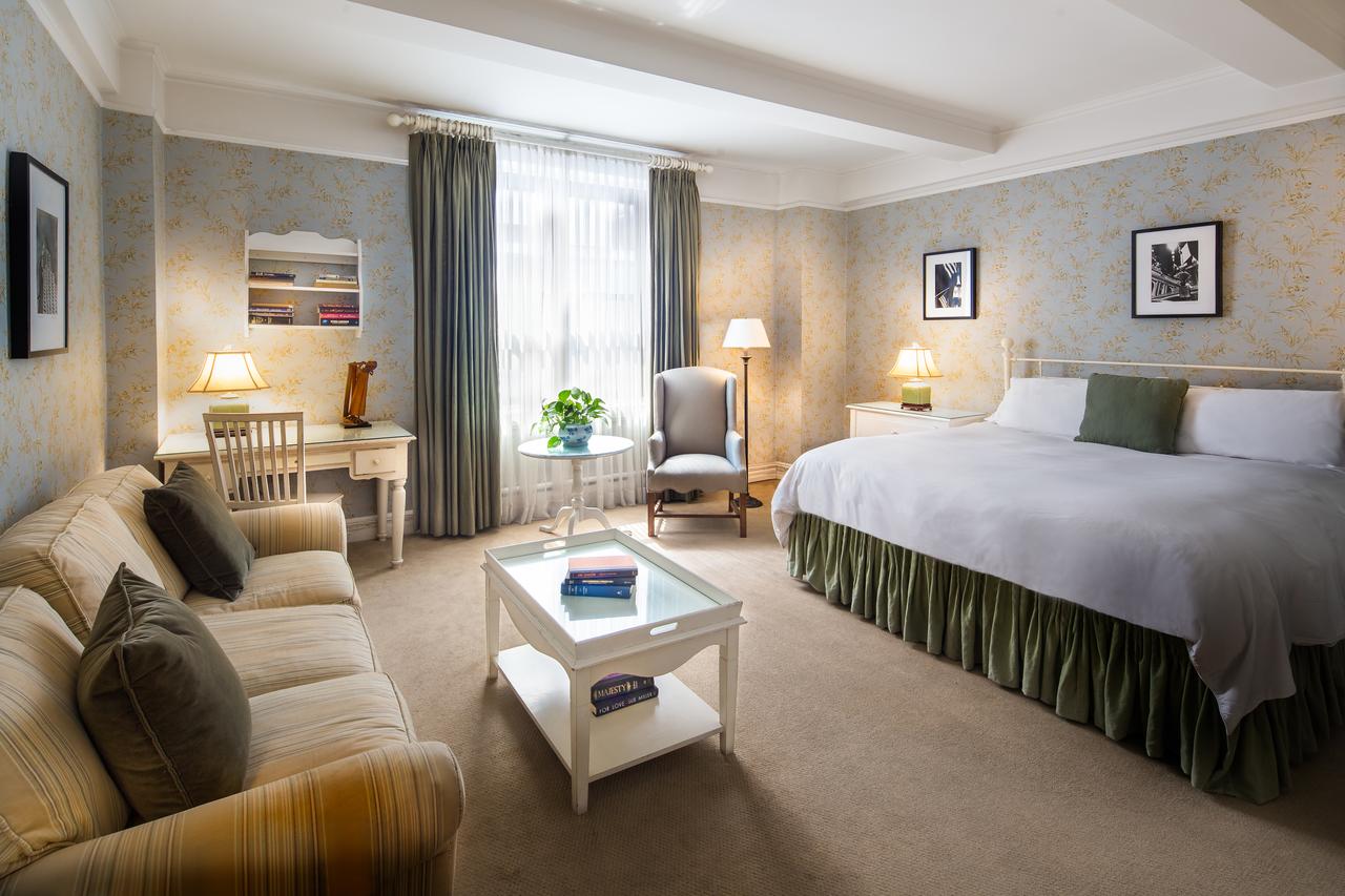 Roger Smith Hotel - thumb 5