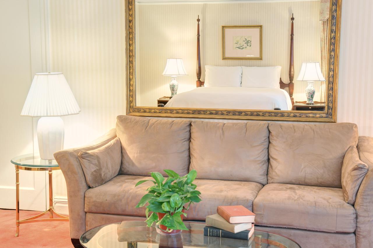 Roger Smith Hotel - thumb 13
