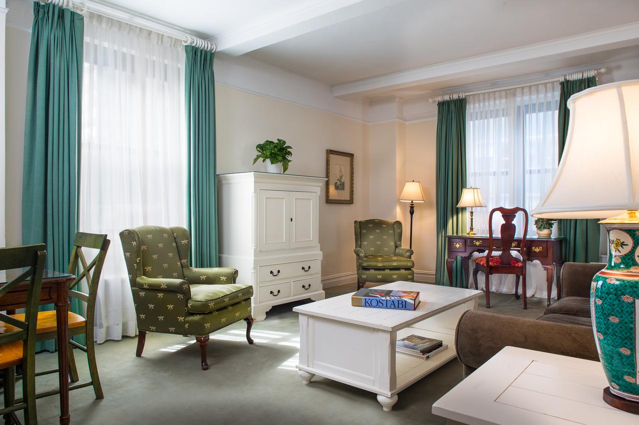 Roger Smith Hotel - thumb 40