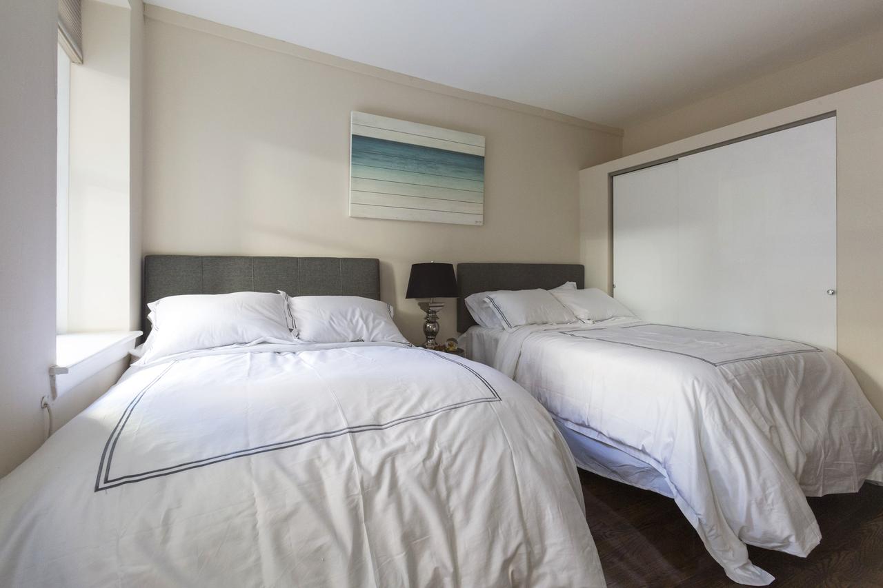Four-Bedroom Chelsea Apartment - thumb 18
