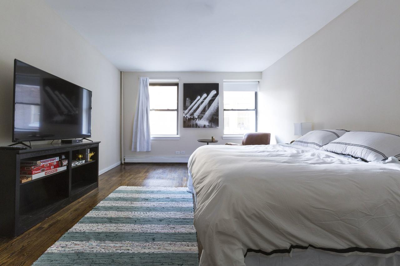 Four-Bedroom Chelsea Apartment - thumb 14