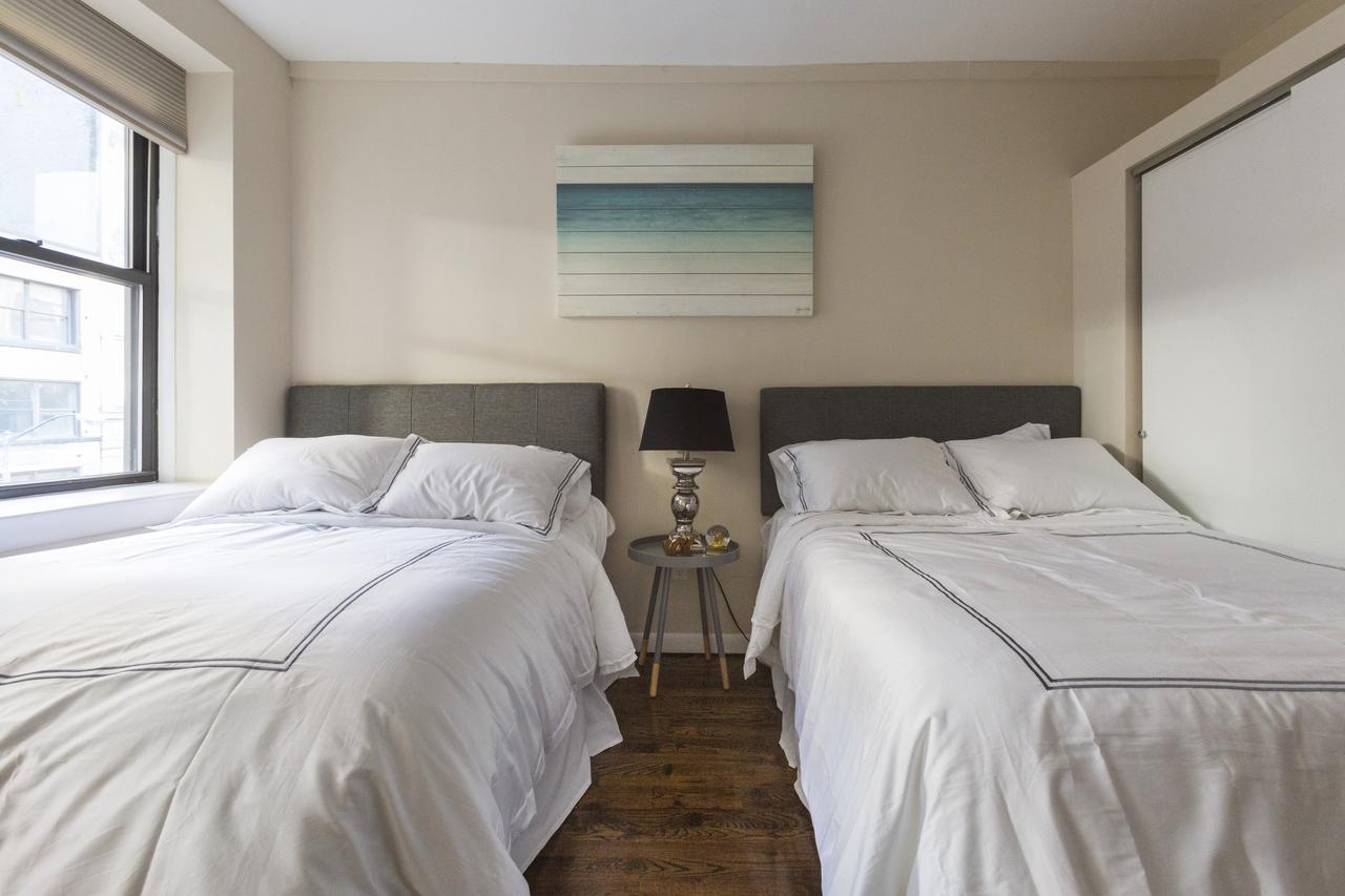 Four-Bedroom Chelsea Apartment - thumb 19