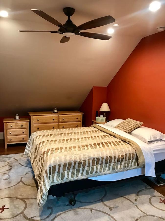 Newly Renovated 3BR Hudson Valley Home - thumb 16