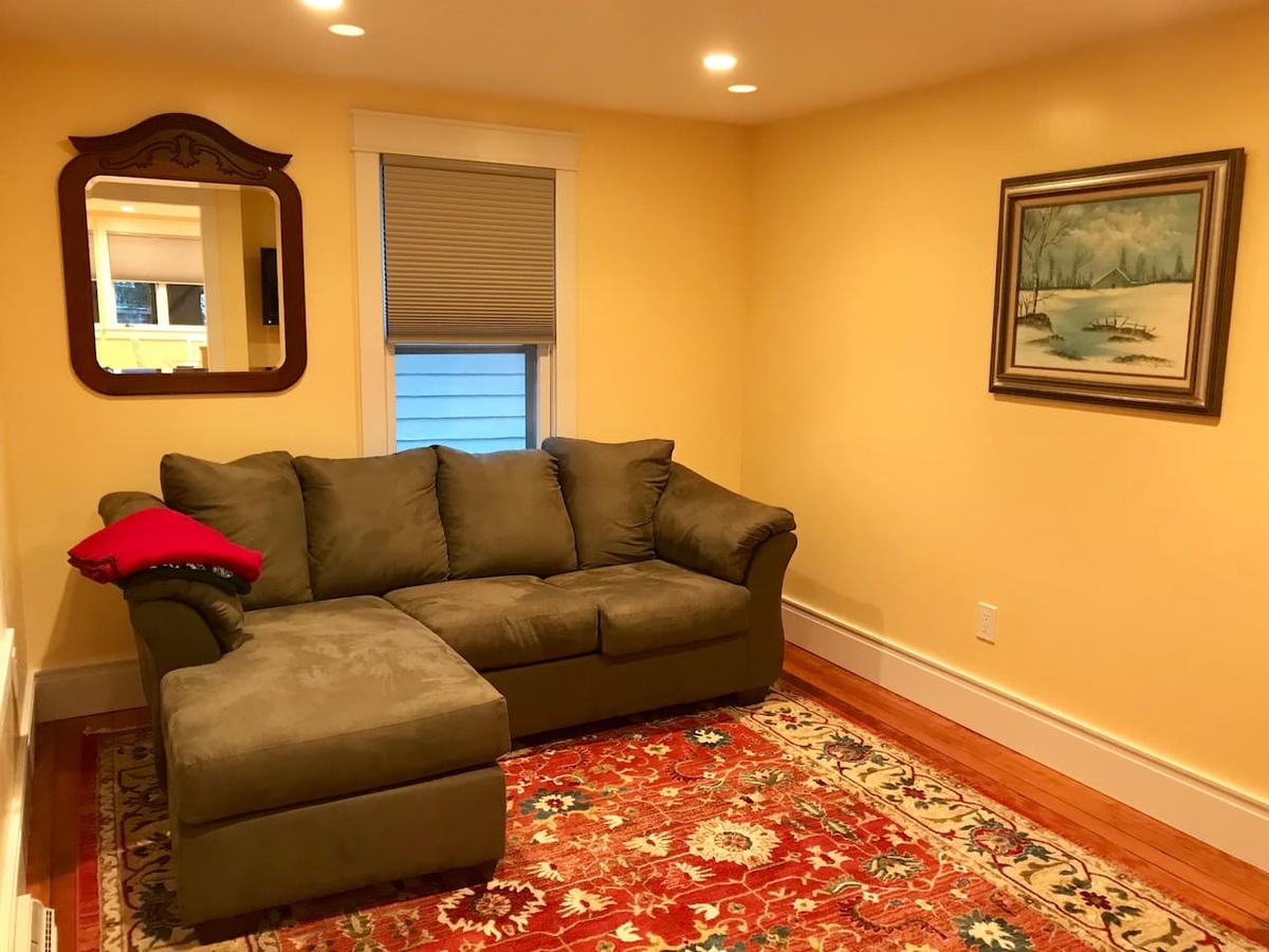 Newly Renovated 3BR Hudson Valley Home - thumb 13