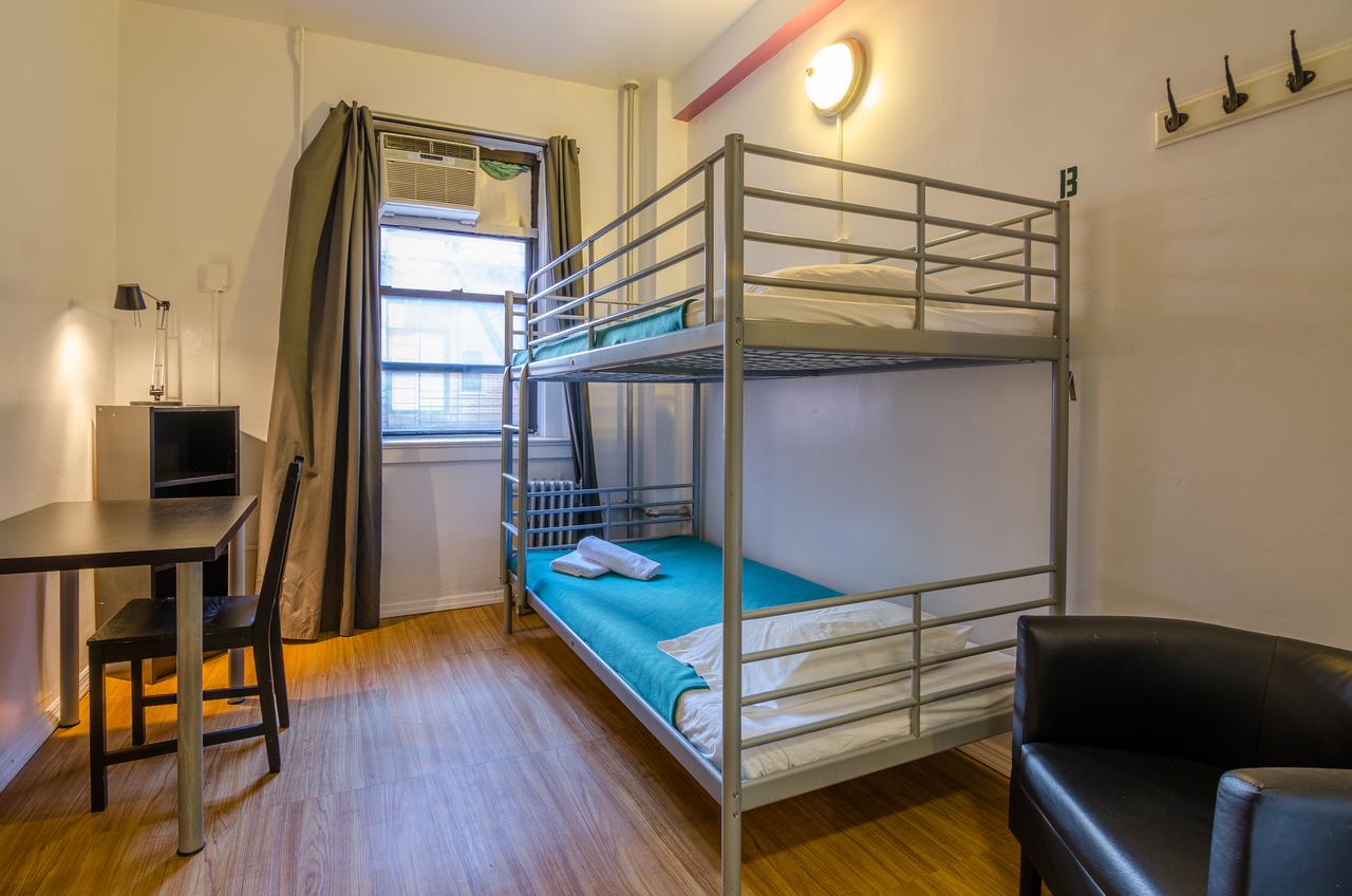 Jazz On The Park Youth Hostel - thumb 16