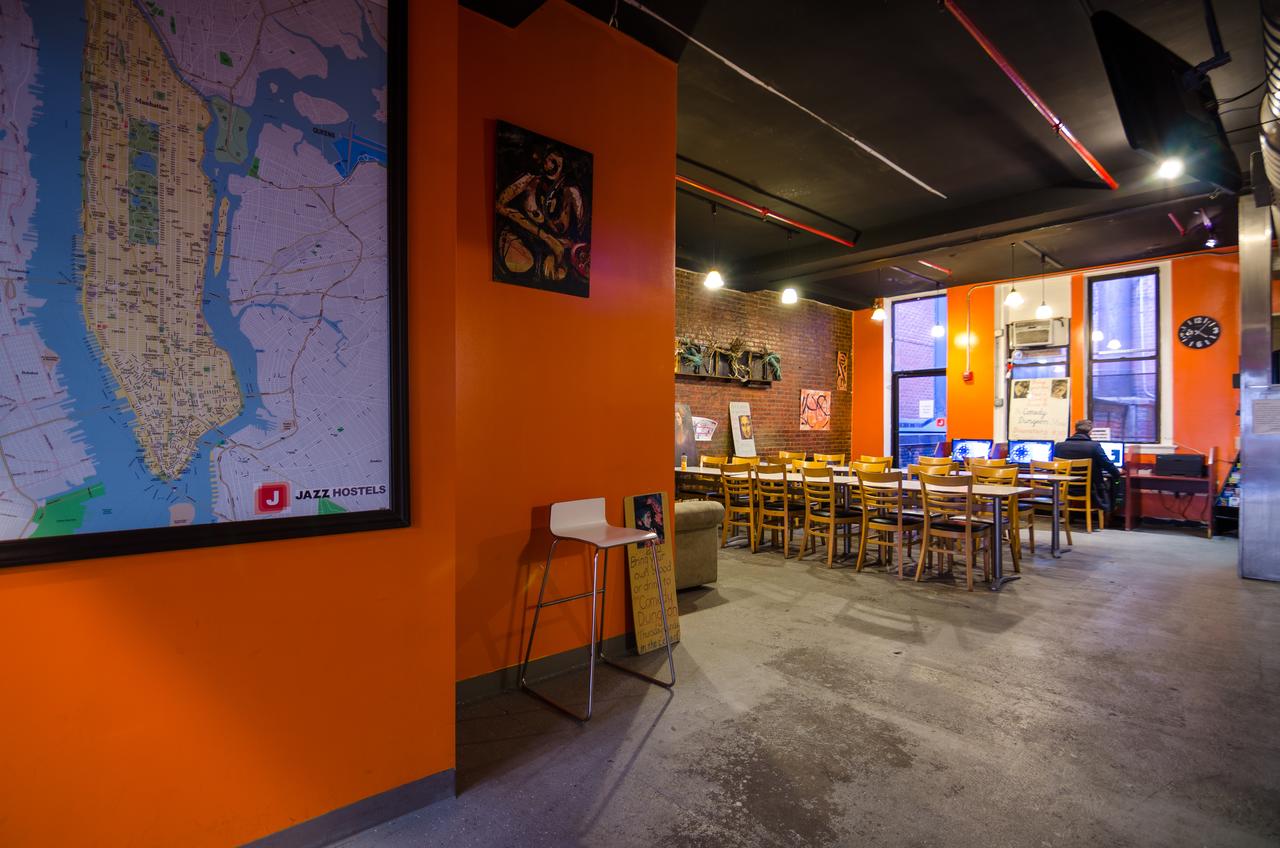 Jazz On The Park Youth Hostel - thumb 6