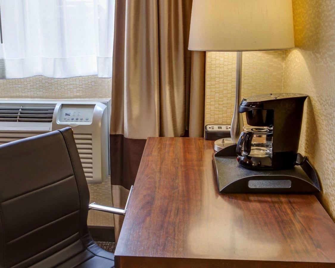 Comfort Inn Times Square West - thumb 6