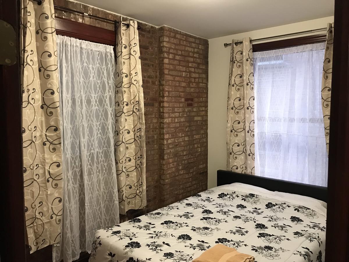 Stylish 2BR Apartment In UWS - thumb 11
