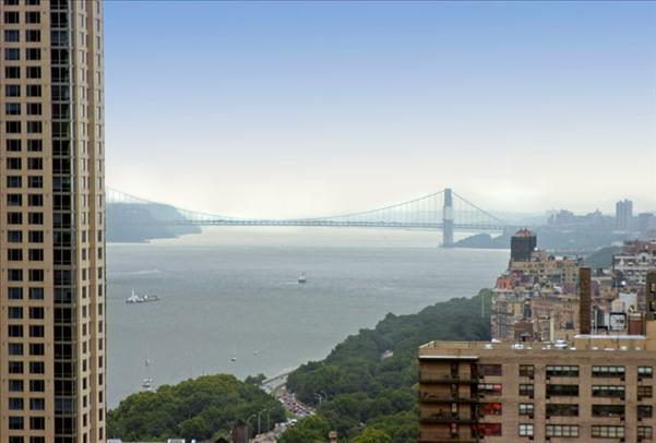 Three Bedroom Apartment With City View - Lincoln Center - thumb 30