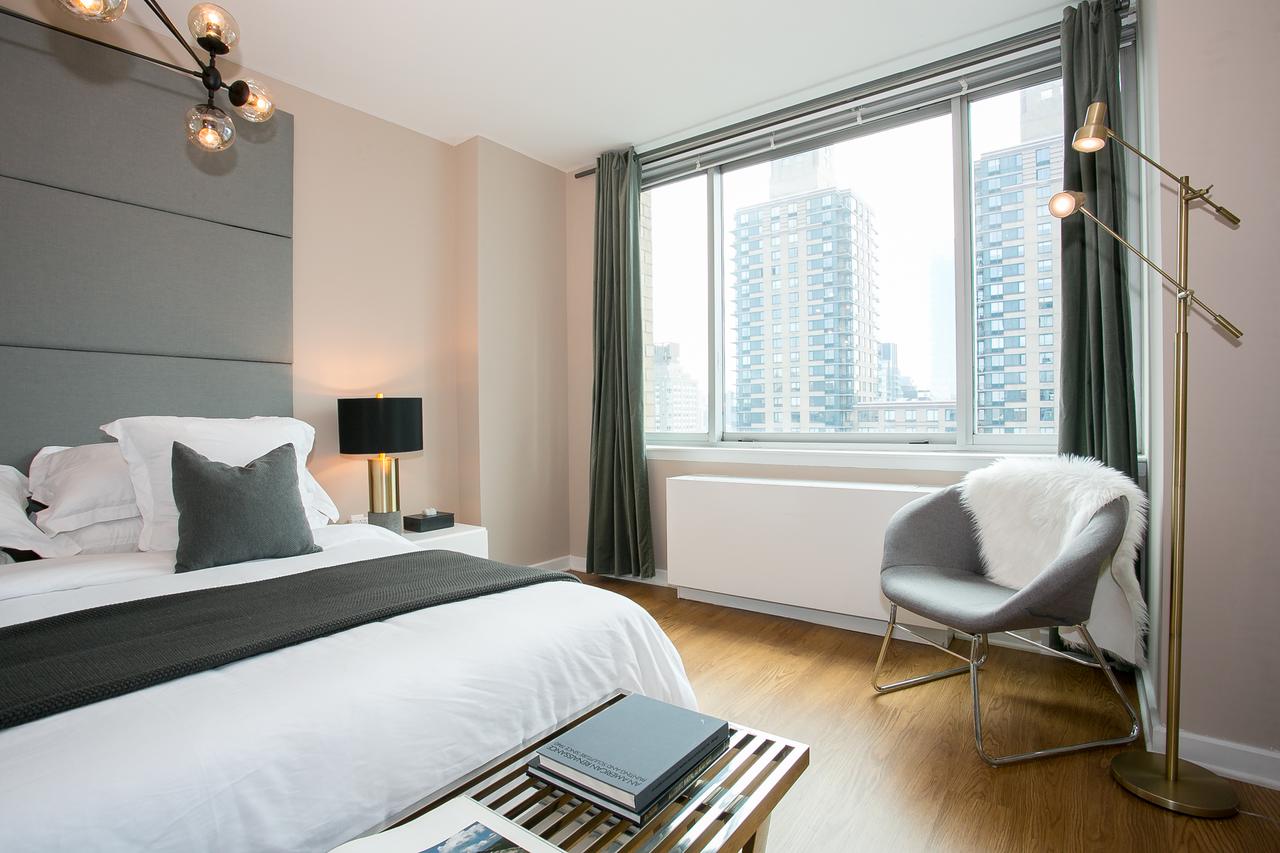 Three Bedroom Apartment With City View - Lincoln Center - thumb 17