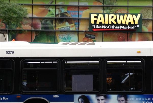 Three Bedroom Apartment With City View - Lincoln Center - thumb 34