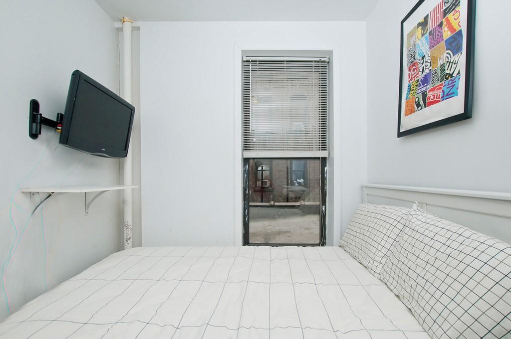 East 94th Apartment #232466 Apts - thumb 6