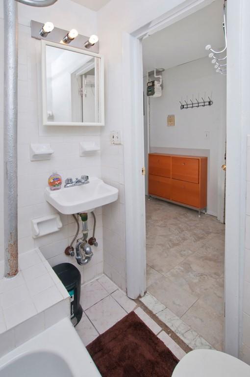 East 94th Apartment #232466 Apts - thumb 7