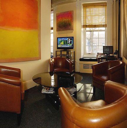 Colonial House Inn - thumb 3