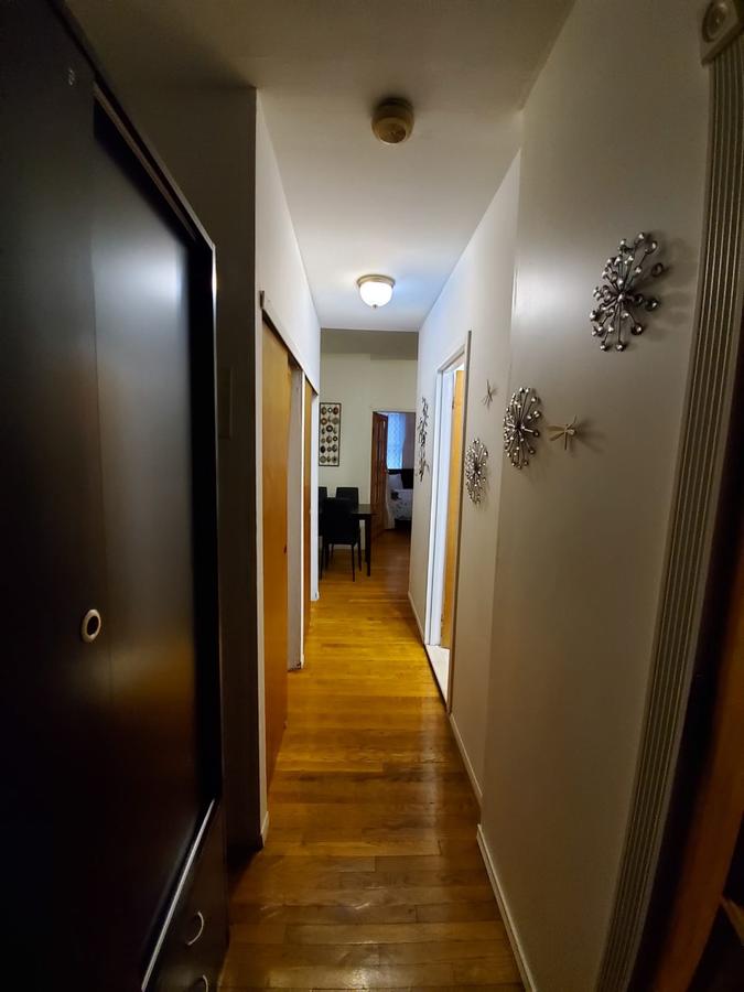 Midtown East Spacious Apartment - thumb 1