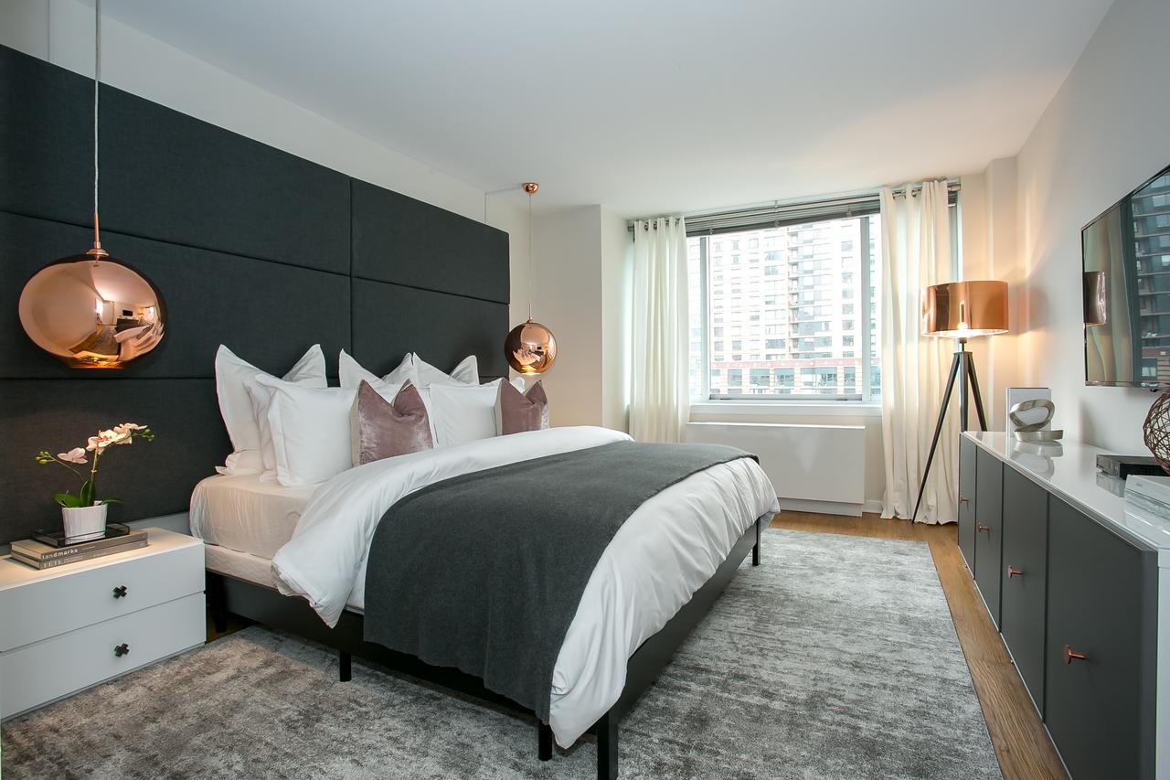 Spectacular Duplex 4 Bedroom 3 Bath Lincoln Center - thumb 3