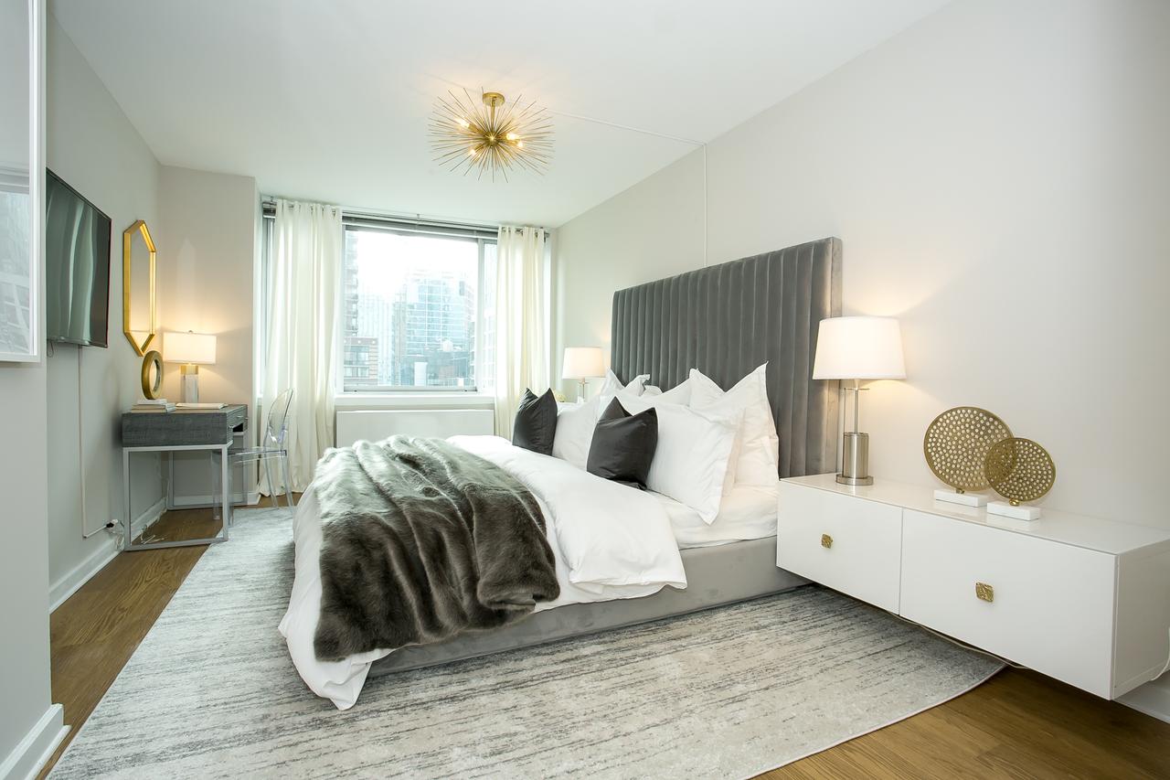 Spectacular Duplex 4 Bedroom 3 Bath Lincoln Center - thumb 5
