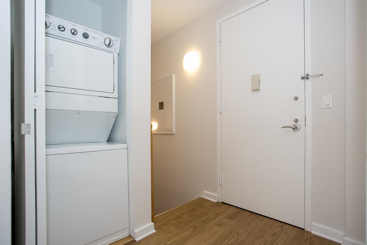 Spectacular Duplex 4 Bedroom 3 Bath Lincoln Center - thumb 33