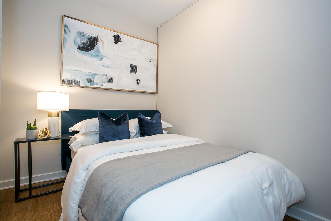 Spectacular Duplex 4 Bedroom 3 Bath Lincoln Center - thumb 6