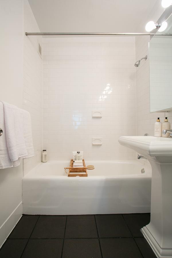 Spectacular Duplex 4 Bedroom 3 Bath Lincoln Center - thumb 13