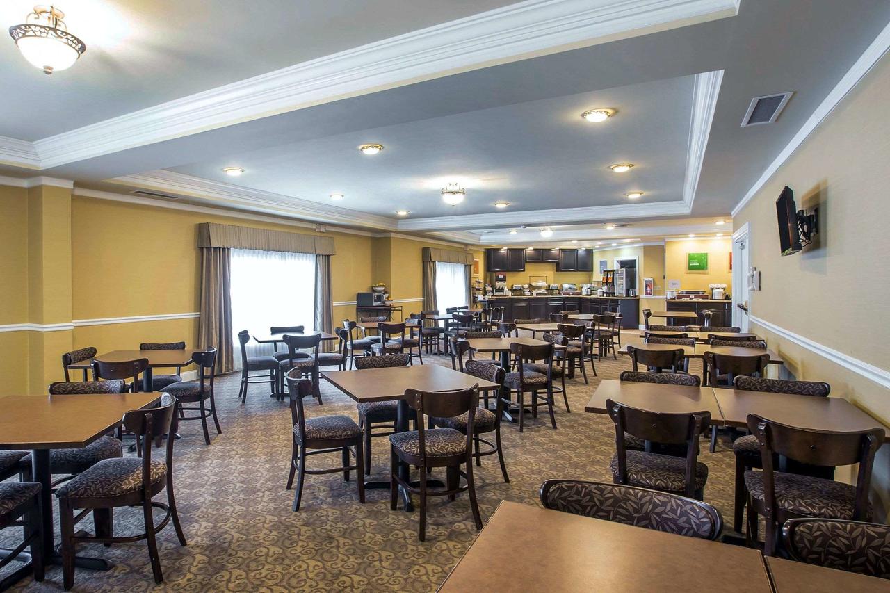 Comfort Inn & Suites Plattsburgh - Morrisonville - thumb 17