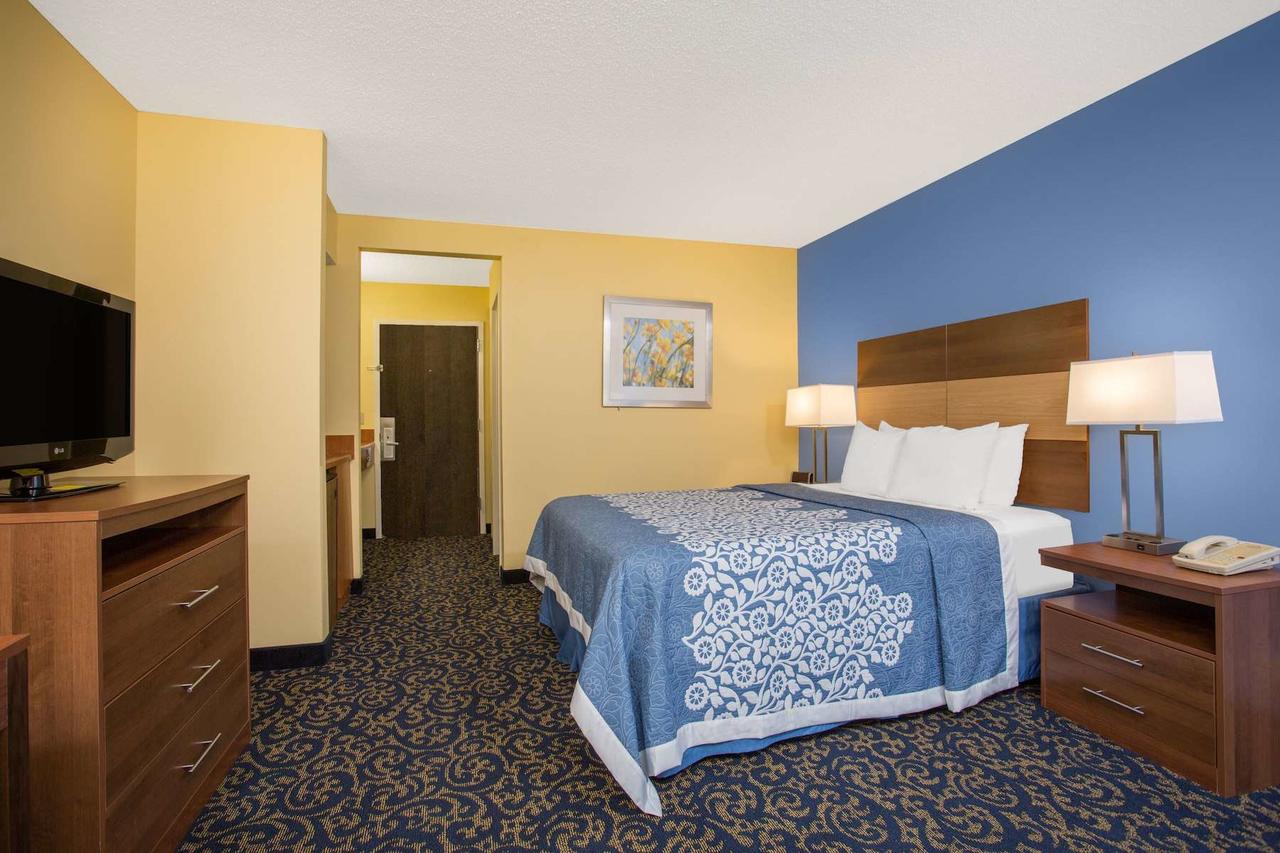Days Inn By Wyndham Raleigh-Airport-Research Triangle Park - thumb 7