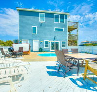 6170 - Poolside Paradise - Accommodation New York
