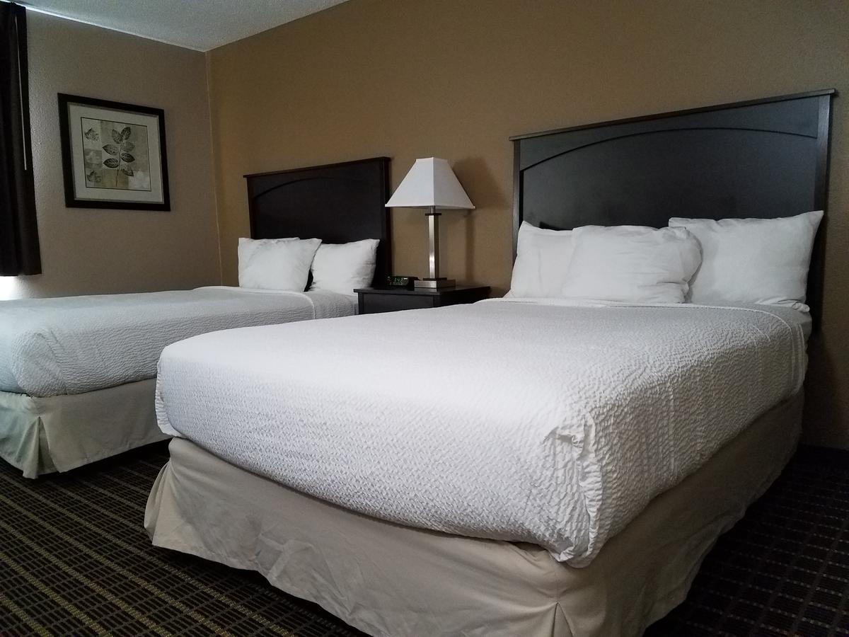 Americas Best Value Inn And Suites Bismarck - thumb 20