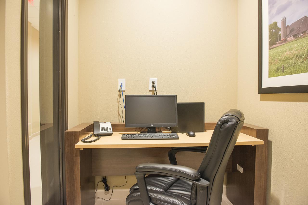 Hawthorn Suites By Wyndham Fargo - thumb 30