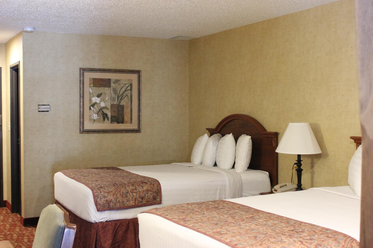 Rodeway Inn Grand Forks - thumb 4