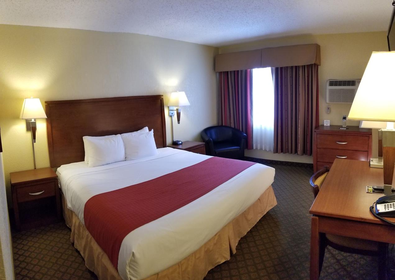 Red River Inn & Suites Fargo - thumb 23