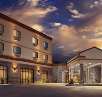 Ramada by Wyndham Grand Dakota Hotel Dickinson - Accommodation New York
