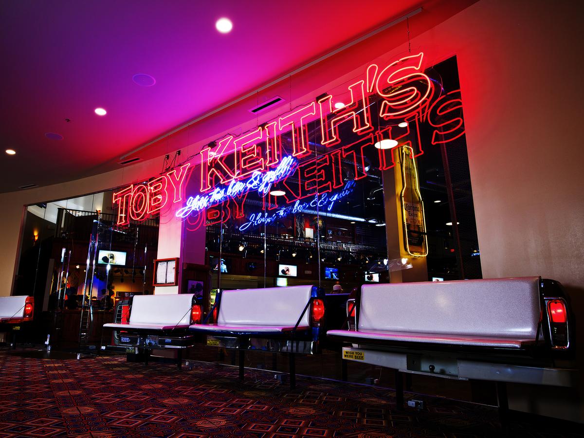 Hard Rock Hotel & Casino Tulsa - thumb 3