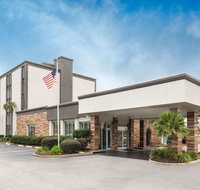 Wyndham Garden Summerville - Accommodation New York