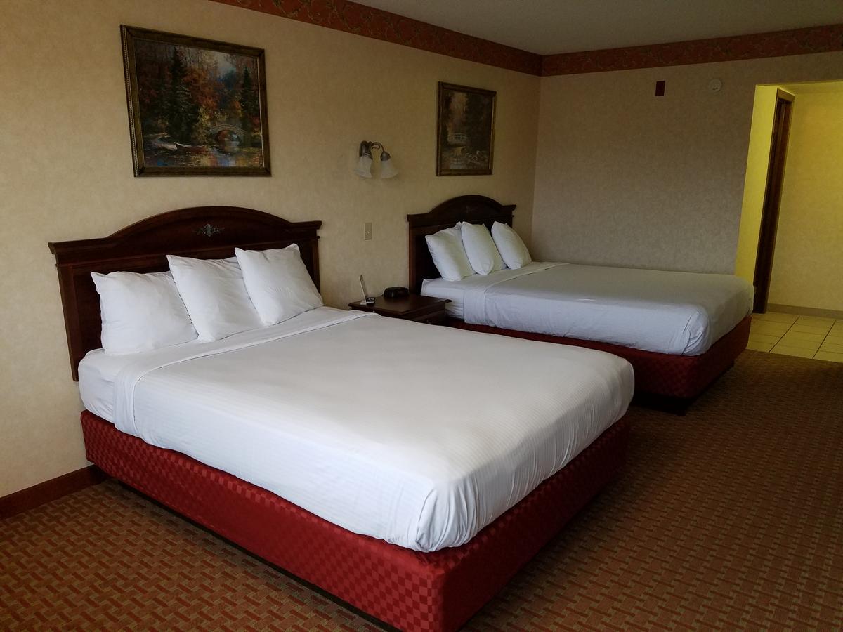 Park Tower Inn - thumb 3