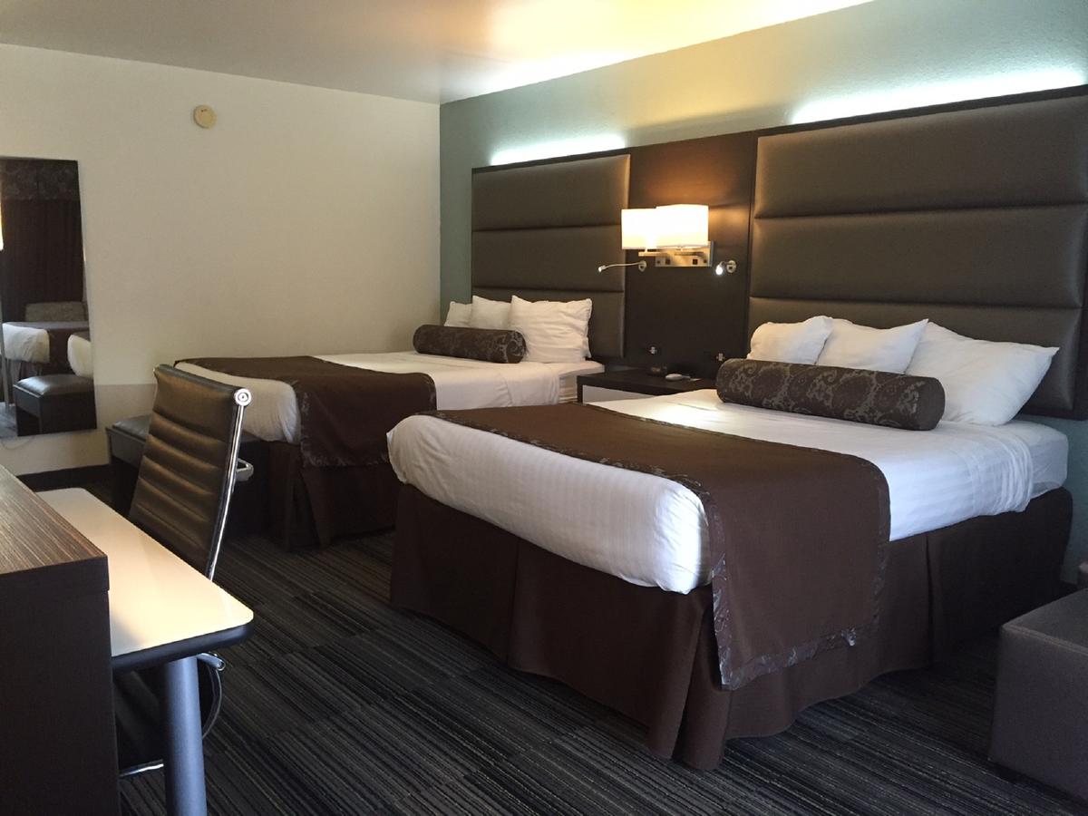 Club Hotel Nashville Inn & Suites - thumb 3