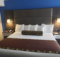 Alexis Inn and Suites Hotel - Accommodation New York
